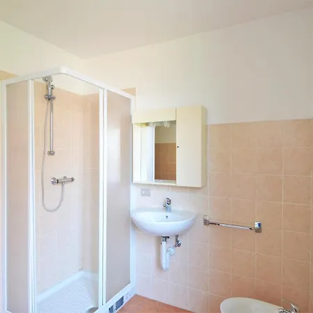 Belvilla By Oyo In Germignaga Apartment