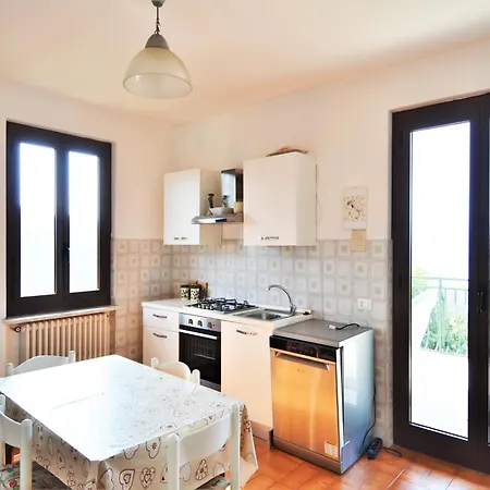 Apartment Belvilla By Oyo In Germignaga Maccagno